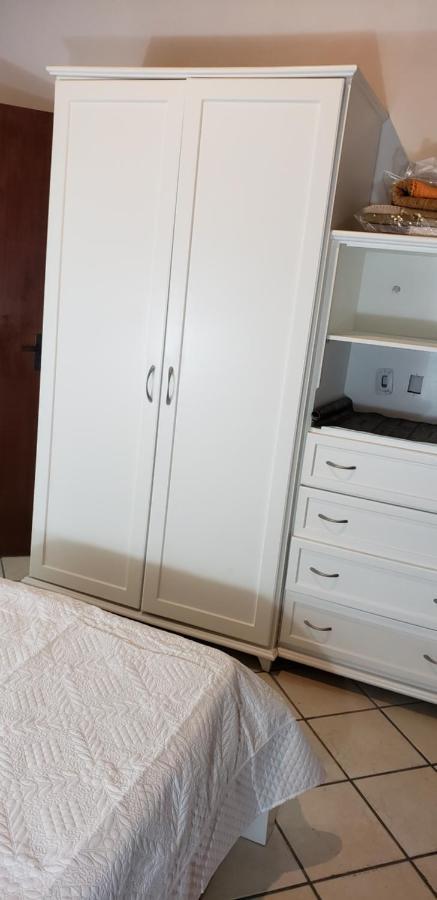 Residencial Costumes Brasileiras Hotell Bombinhas Exteriör bild